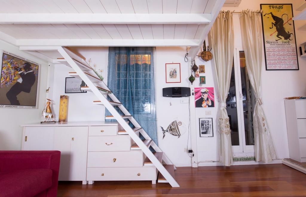 Sweet Dream Penthouse Daire Roma Oda fotoğraf