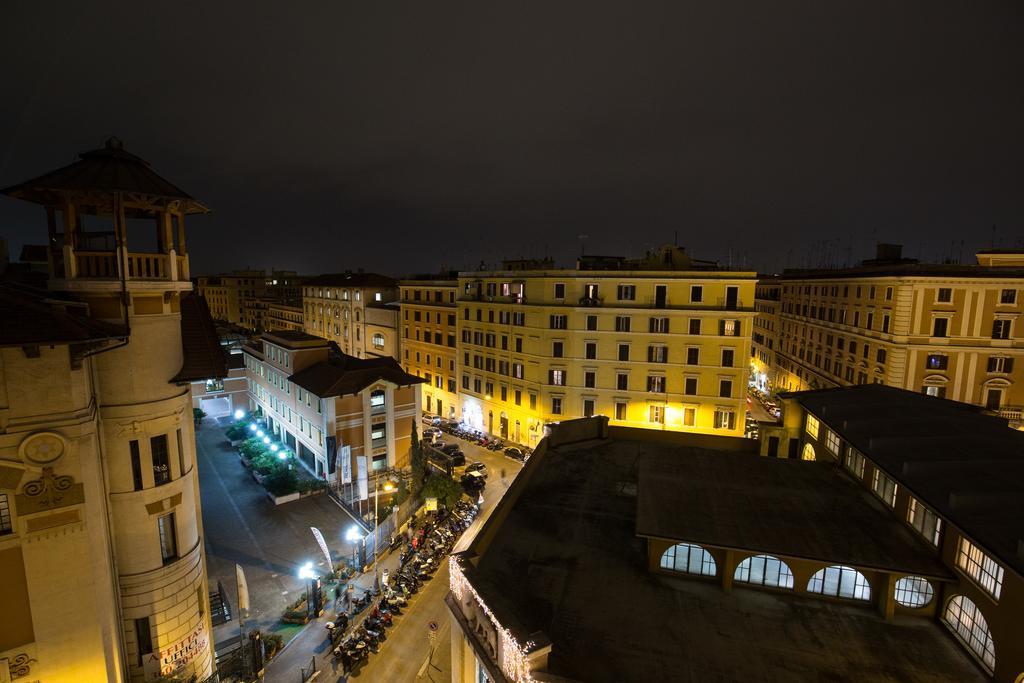 Sweet Dream Penthouse Daire Roma Oda fotoğraf